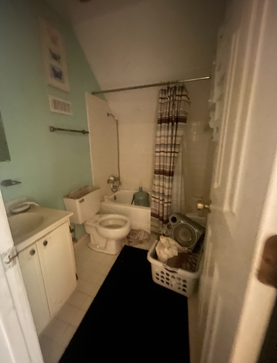 Bathroom Remodel before